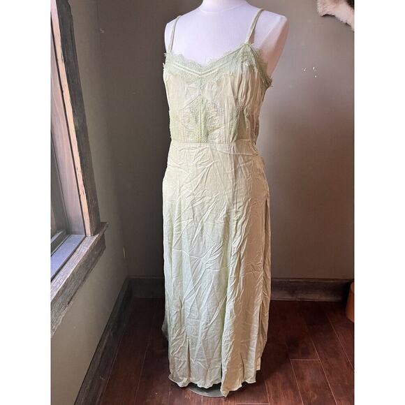 Anthropologie Let Me Be Satin Green Lace Trimmed Boho Midi Dress Size Large - Picture 5 of 13
